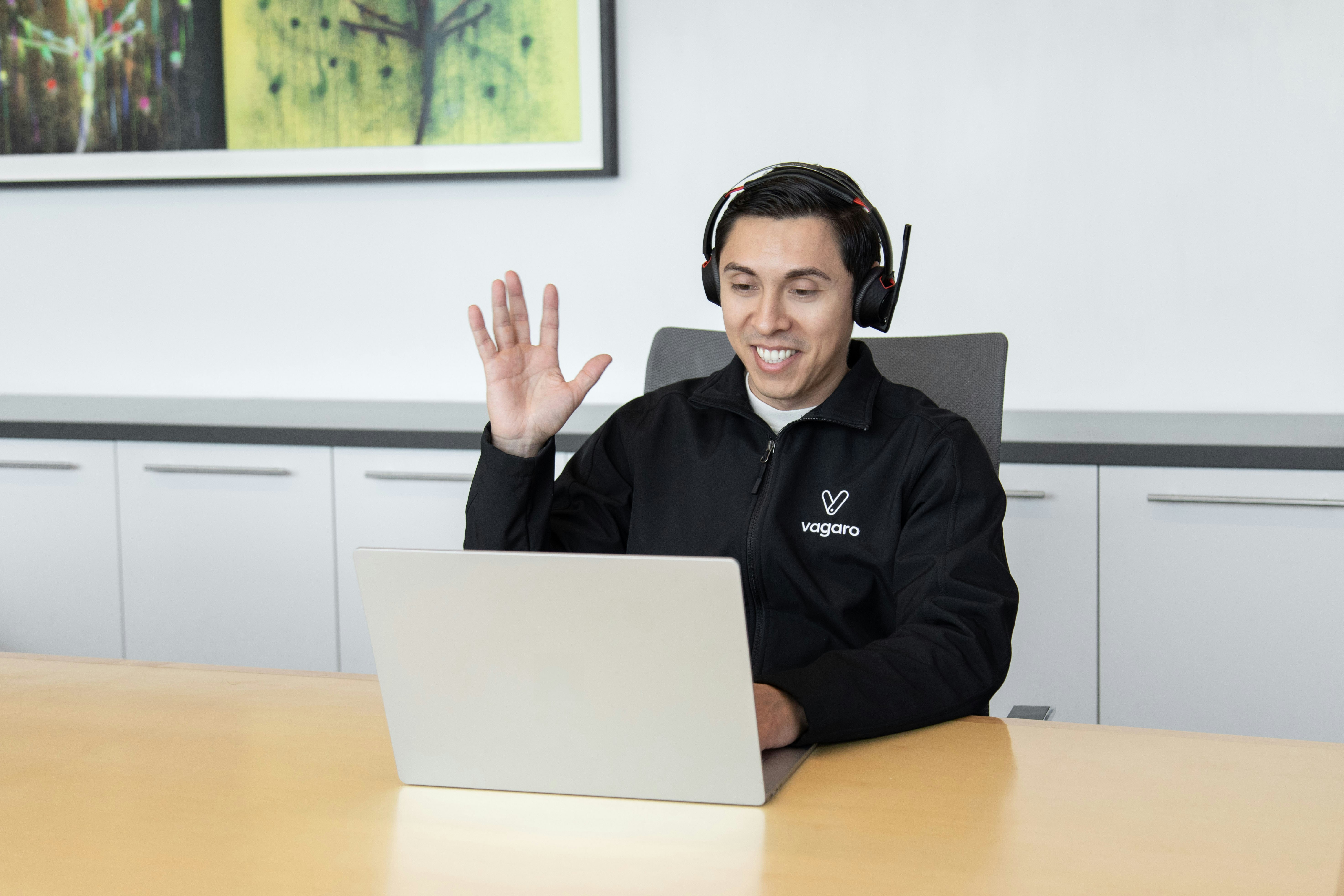 25 Essential Customer Service Skills Every Professional Needs