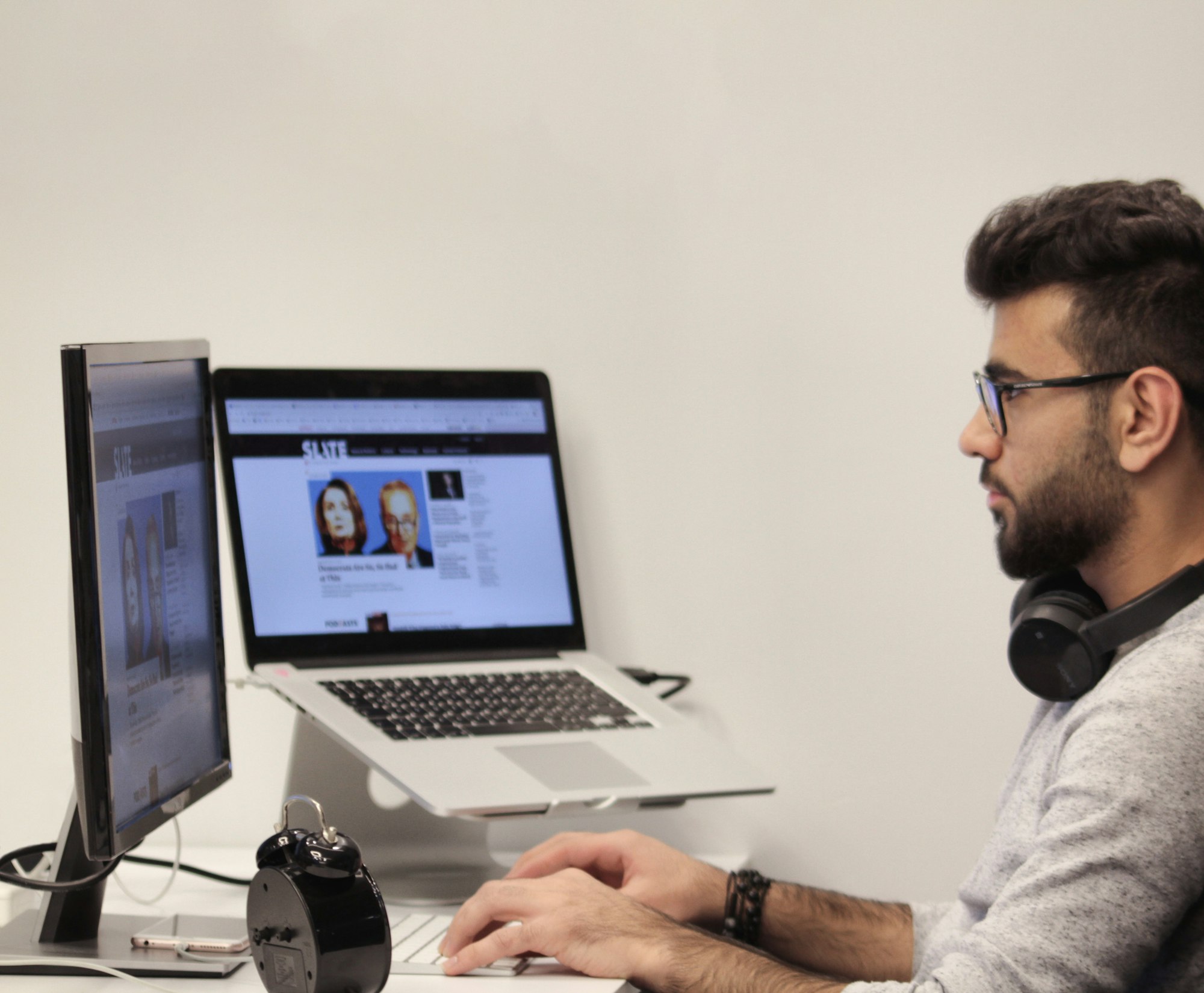 Support agent typing a response in a live chat tool